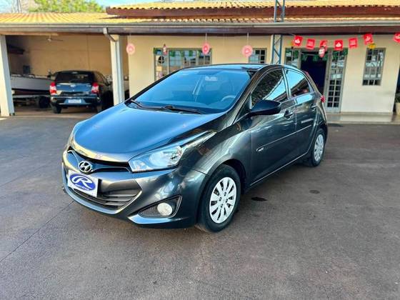 HYUNDAI HB20 1.0 COMFORT 12V FLEX 4P MANUAL HYUNDAI HB20 1.0 COMFORT 12V FLEX 4P MANUAL